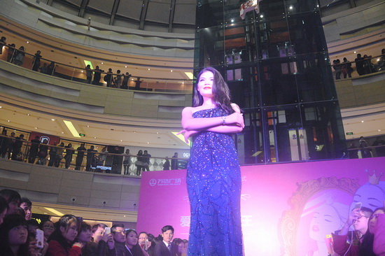 <a href=http://fzhengdeli.com.cn.cn/ target=_blank class=hotwords>(lin)̾W(wng)</a>DƬ